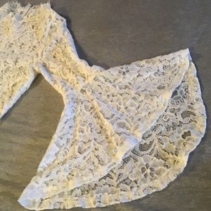 Lace blouse bell sleeves off-white  (small/medium)